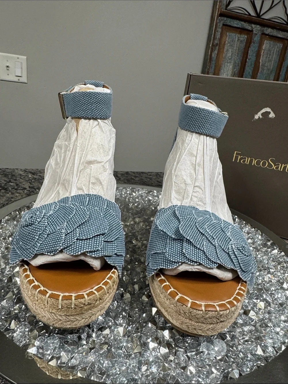 Franco Sarto clemens denim Blue Espadrille Wedge Sandals with Floral Toe NEW 9